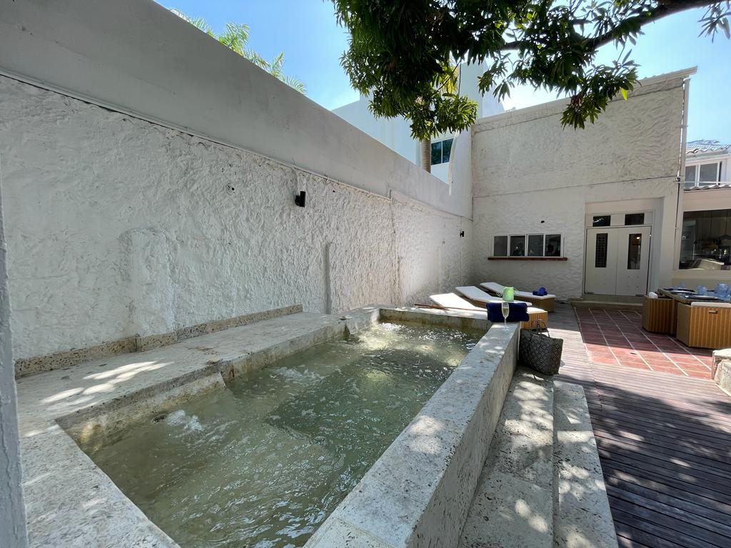 Casa Azul beachfront mansion in Castillogrande Full Photo 24